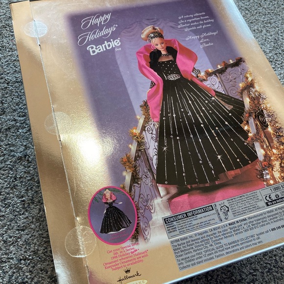 Barbie Hallmark Special Edition Happy Holidays Barbie 1998 - Picture 8 of 10